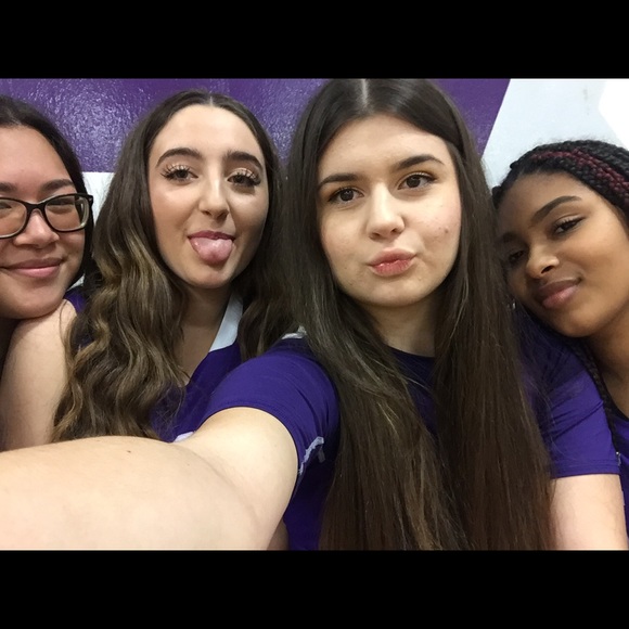 Meet your Posher, Sophia - Picture 1 of 1